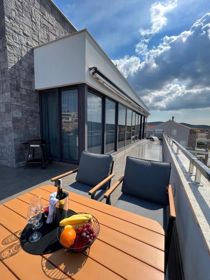 Luxury Laurus Penthouse With Awesome Sea View Lägenhet Primošten Exteriör bild